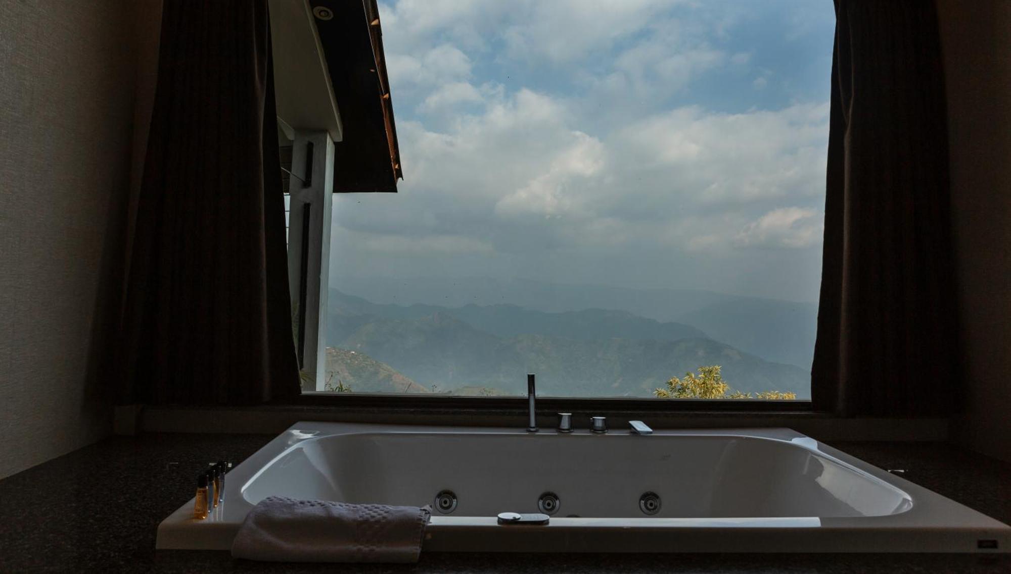 Jiva Resort Cherrapunjee Cserrapundzsi Kültér fotó