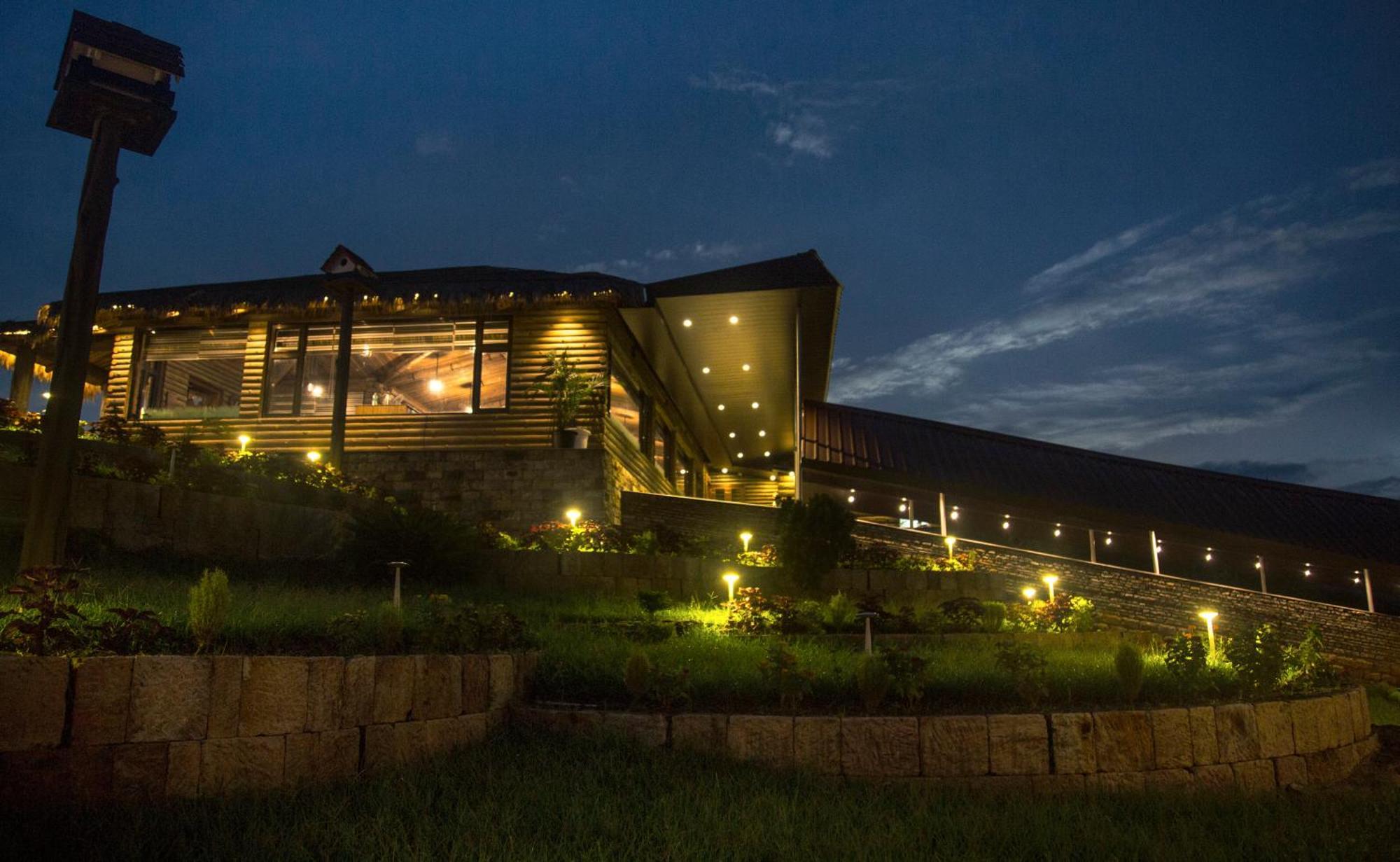 Jiva Resort Cherrapunjee Cserrapundzsi Kültér fotó