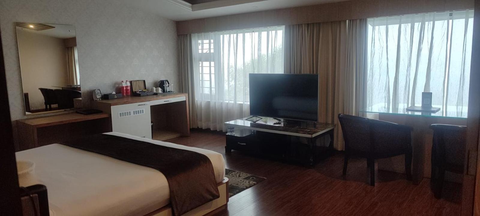 Jiva Resort Cherrapunjee Cserrapundzsi Kültér fotó